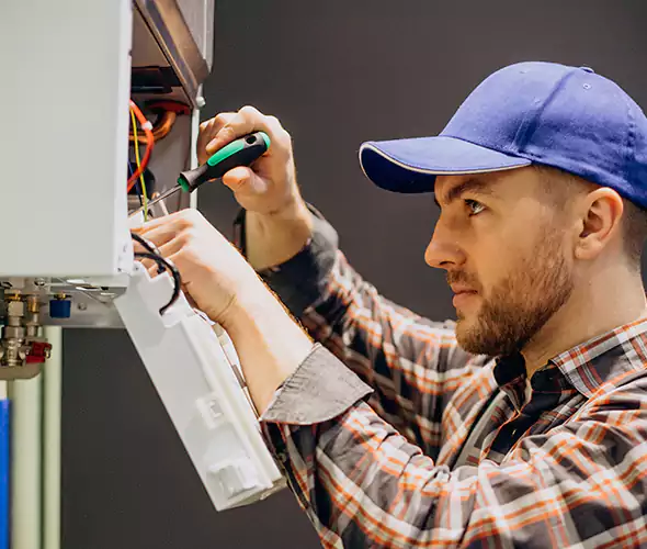 Expert Plumber for Tankless Water Heater Maintenance in Dalton, GA: Schedule Professional Maintenance Services with Us
