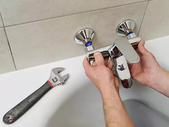 Why Choose Dalton's Plumbing for Bathtub Faucet Replacement in Dalton, GA?
